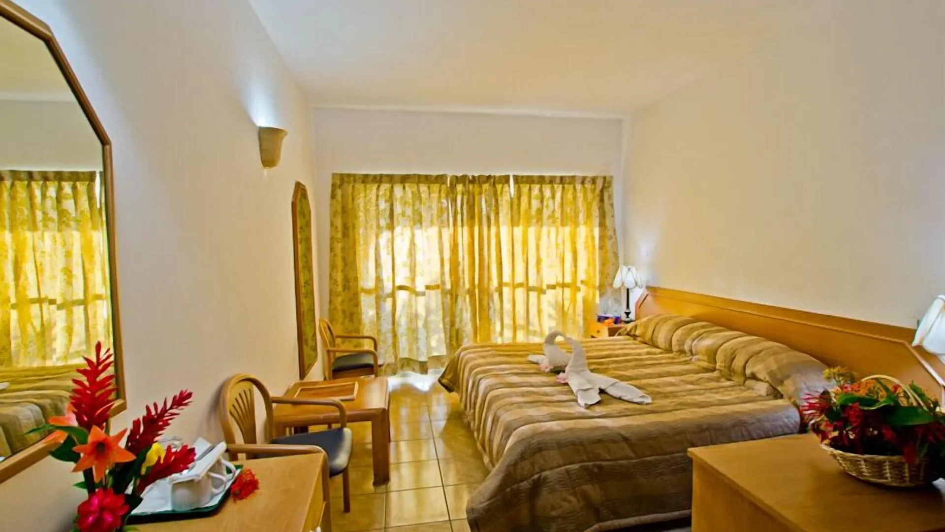 Coco D'Or Hotel Seychelles Beau Vallon  3*, Beau Vallon (Mahe) Seychelles