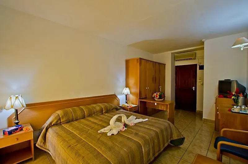 Coco D'Or Hotel Seychelles Beau Vallon   Beau Vallon (Mahe)